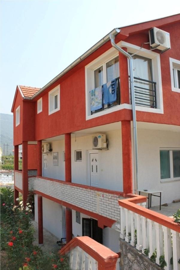 Apartments Bordo Tivat Eksteriør bilde